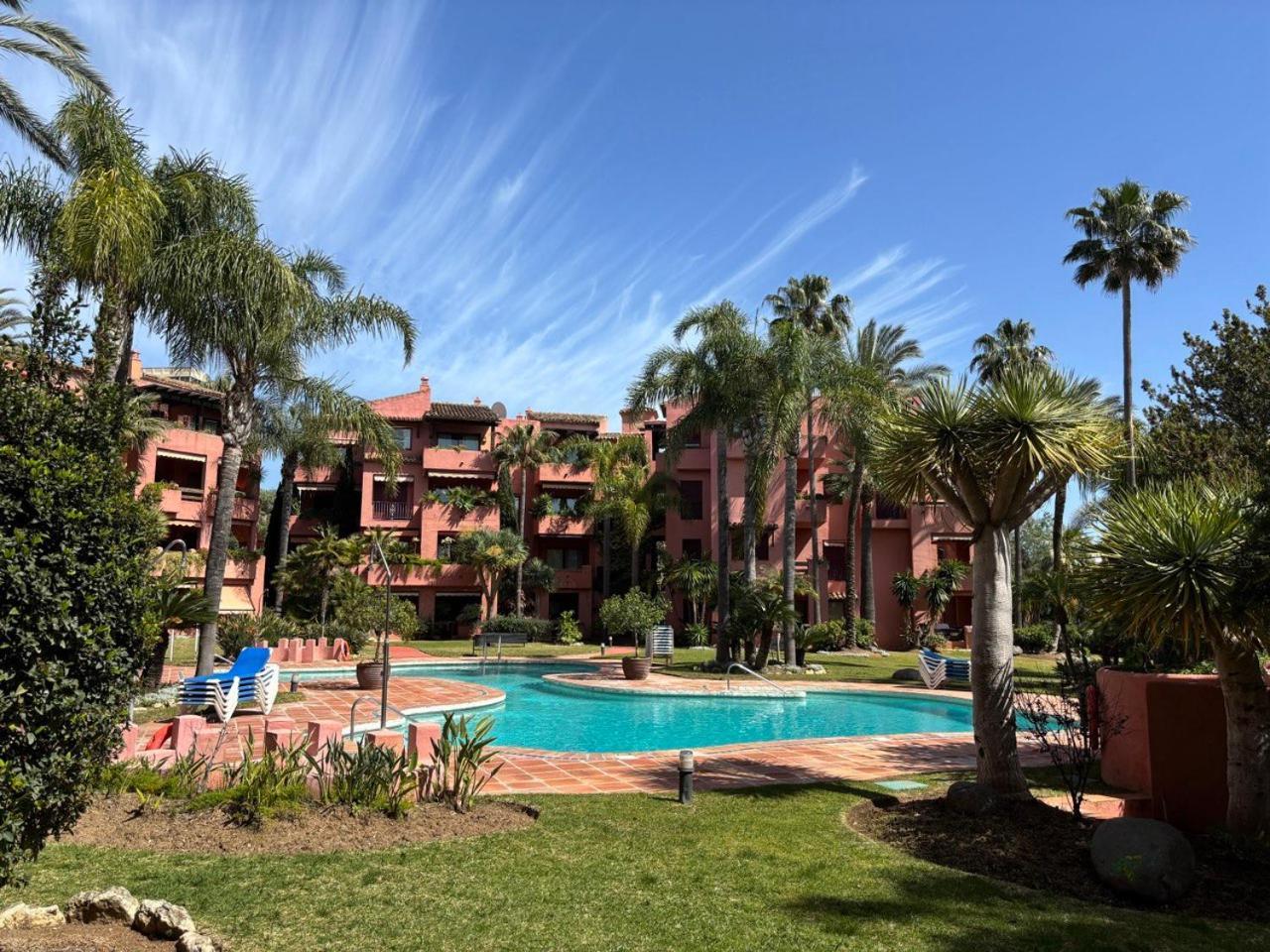 Marbella Bliss 2 Min To Alicate Beach And Pool In Residence Eksteriør bilde
